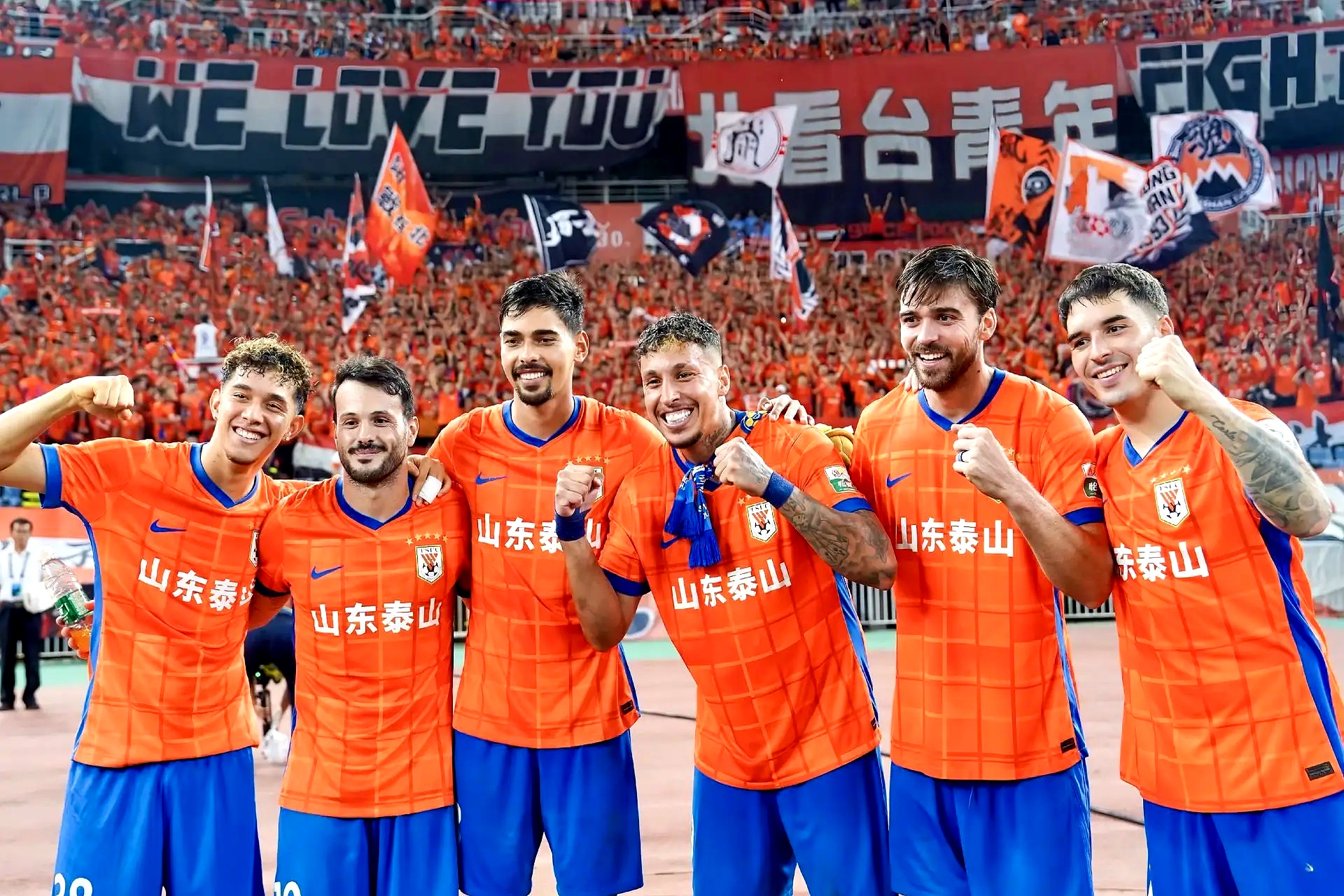 金年会-社区盾赛程吃紧，山东泰山清晨防线松动，媒体盛赞，球队文化再被提及(社区盾杯历届冠军比分)