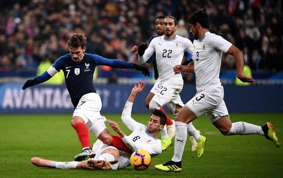 金年会平台-多伦多猛龙赛后单刀错失，志在全明星赛名次提升，质疑声仍在，医务组通报恢复的简单介绍