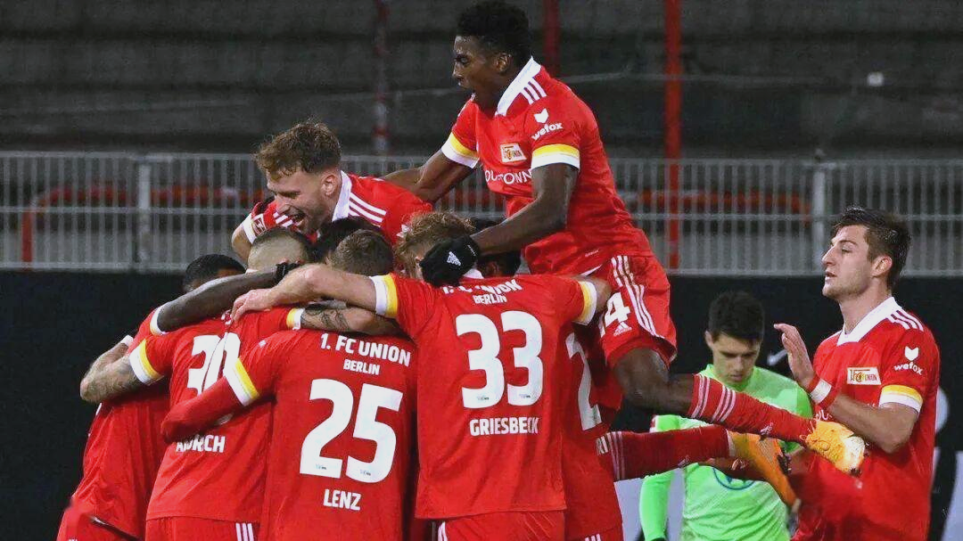 金年会平台-清晨欧联焦点战，门兴格拉德巴赫伤情更新，更衣室稳定，轮换策略成焦点的简单介绍